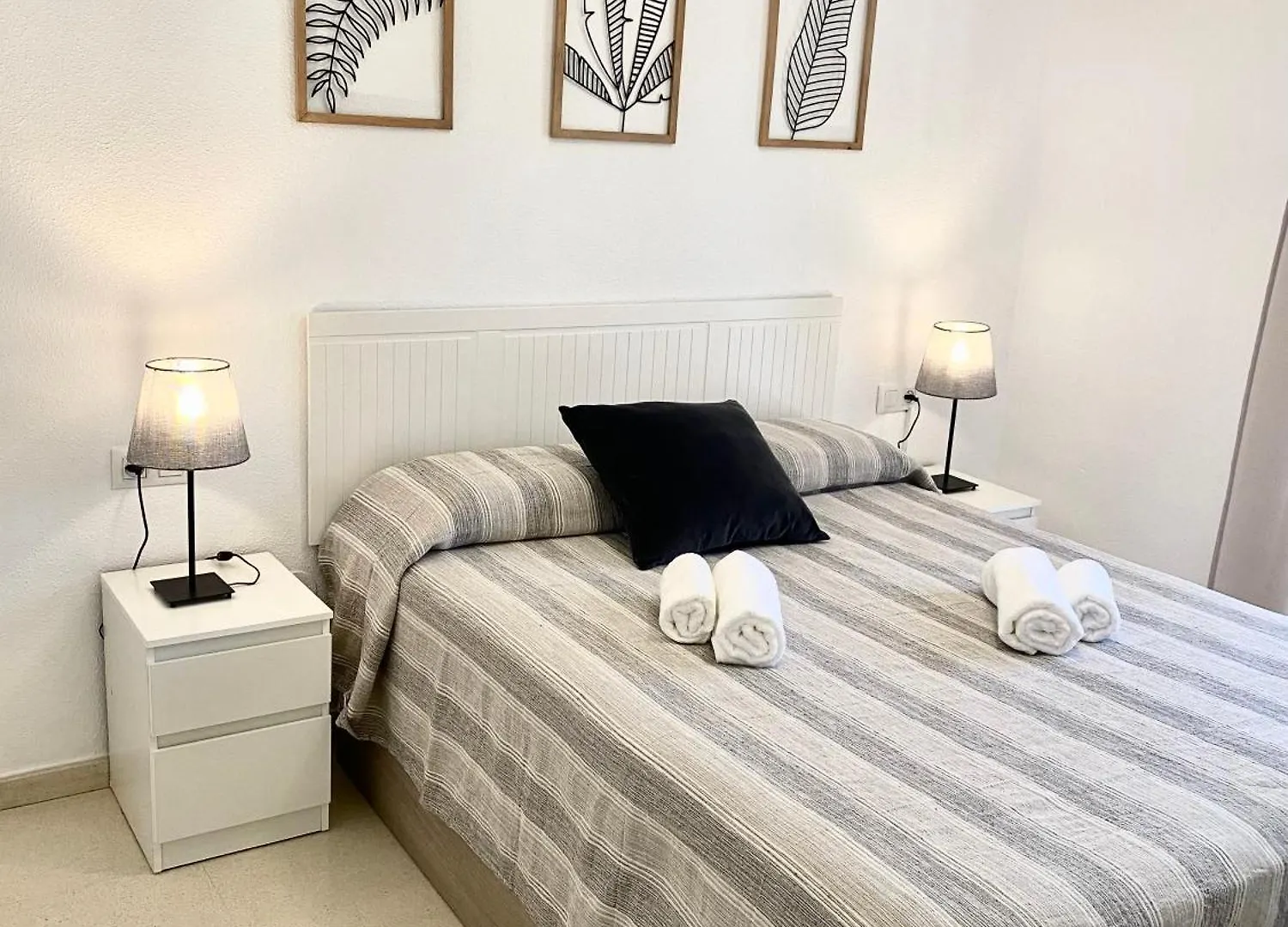 Apartamento Teatinos Pool Málaga 0*,  España
